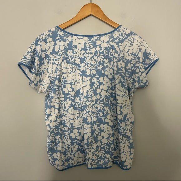Lake Blue and White Floral Print Pajama Top - Picture 3 of 5